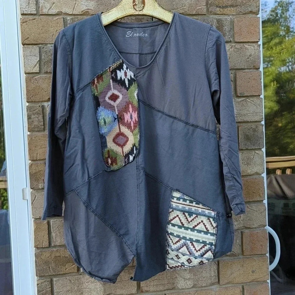 Asymmetrical  Top - Picture 3 of 10